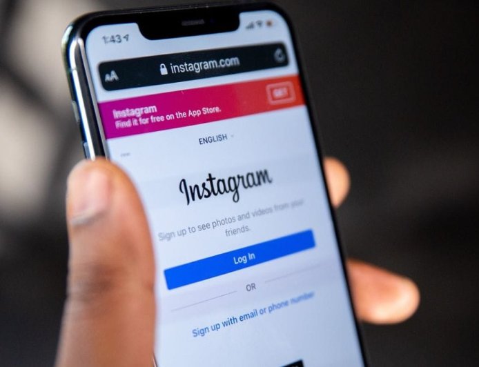 Instagram Rolls Out New AI Voice Effects For Voice Notes With Eight Filters