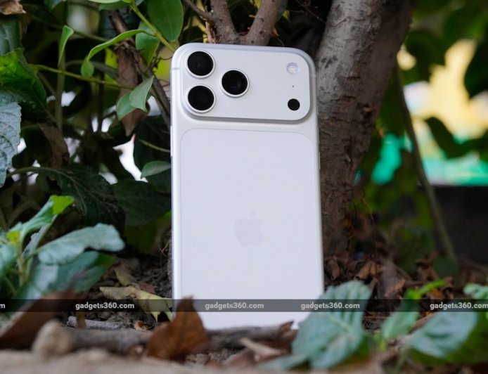 Apple Testing 200-Megapixel Sensor Expected to Debut on Oppo Find X9 Ultra, Tipster Claims