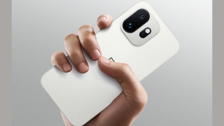 OnePlus 15T White Colourway, Key Display Features Revealed as Company Opens Pre-Orders in China