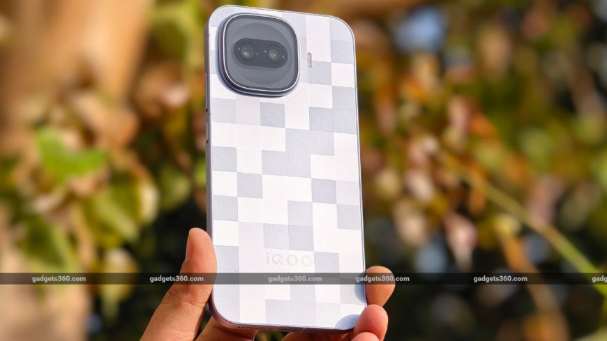 iQOO 15R Review: Maximum Speed, Minimum Compromise