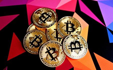 Bitcoin Holds Near $74,600, Ethereum Trades Around $2,300 as ETF Flows Remain Inconsistent