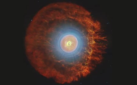 James Webb Space Telescope Reveals Cosmic Buckyballs in Distant Nebula