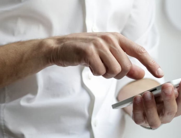 Axis Bank Introduces Aadhaar Face Authentication: How to Update Your Axis Bank Mobile Number