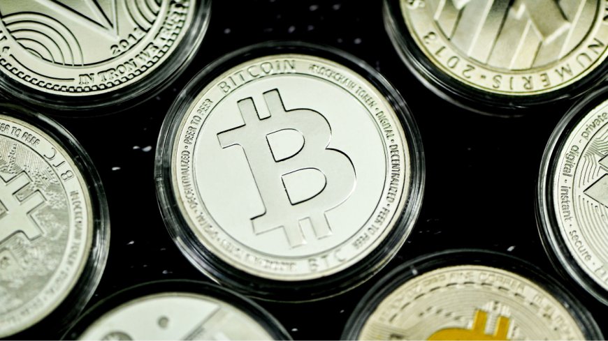 Bitcoin Momentum Slows as Crypto Market Reacts to Global Developments