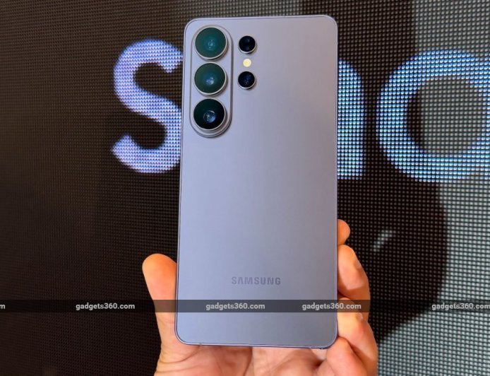 Samsung Galaxy S26 Ultra Successor Might Skip the 3x Telephoto Rear Camera, Early Leak Suggests